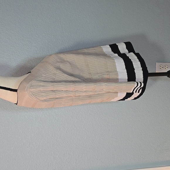 PEACE OF CLOTH Off to the Races Crewneck Sweater Cream Back White Stripes Large - Picture 7 of 13